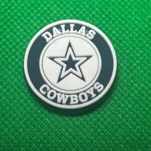 🌼 (5/$10 or 10/$15) NEW “NFL” Croc Football Charm Collection Dallas Cowboys